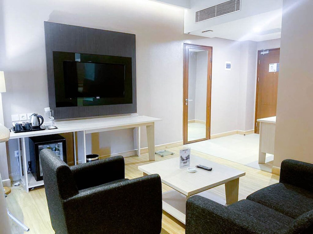 Harper Palembang 38/38