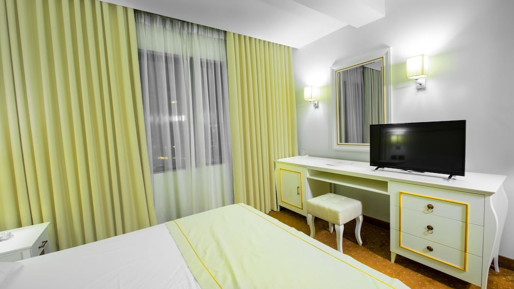 Fieri Hotel 42/77