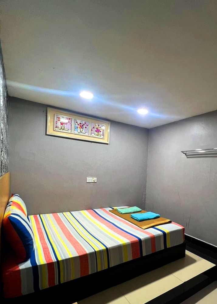 AMPANG POINT STAR HOTEL 44/53