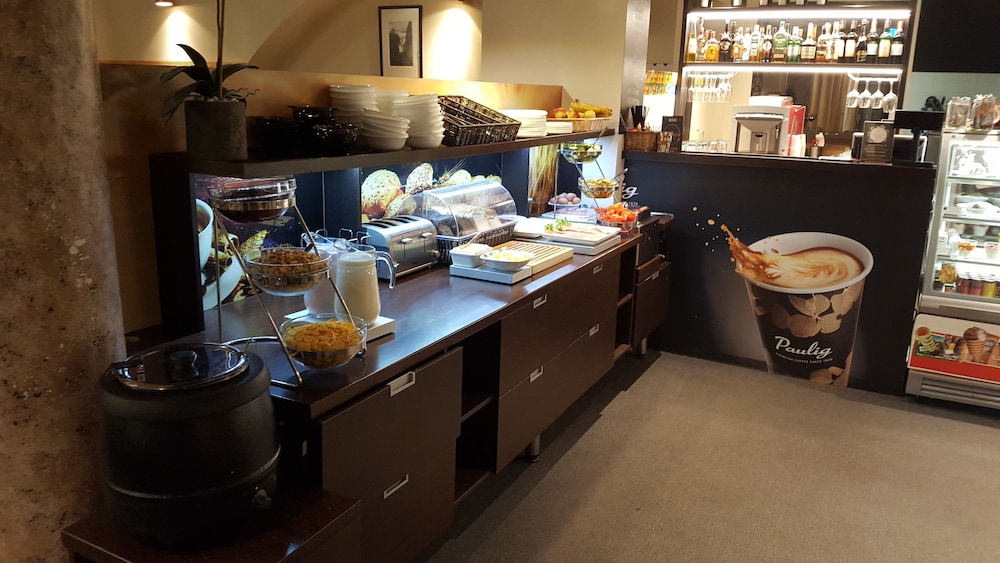 Braavo Spa Hotel 41/45