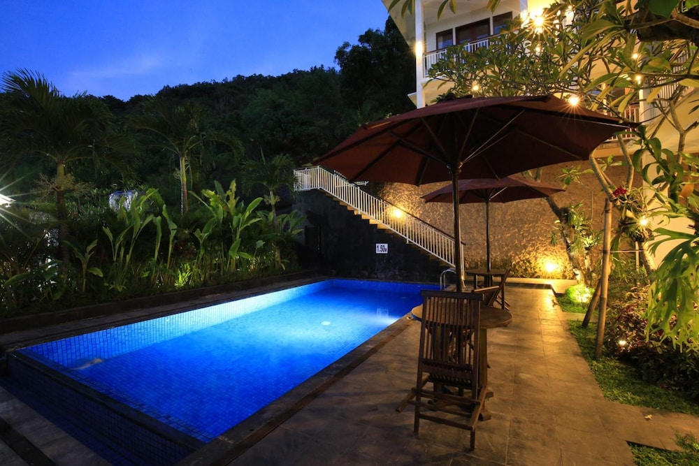 Dewivilla Hotel 37/50