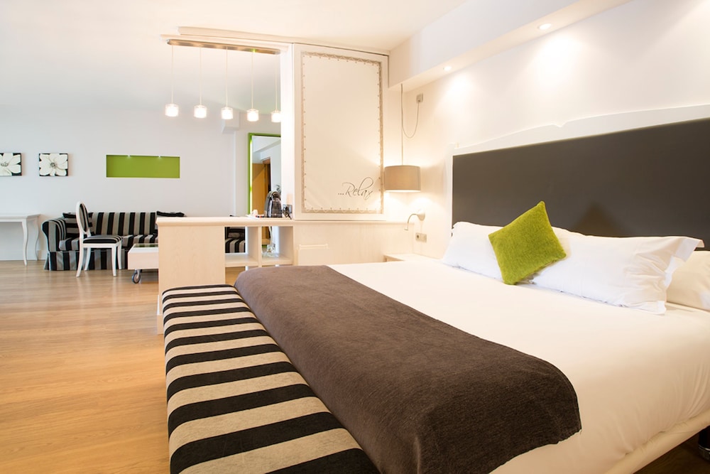 Artiem Audax (Adults Only) 28/73