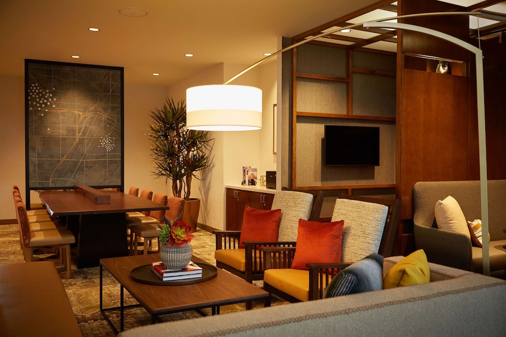 Hyatt Place Las Vegas At Silverton Village 25/42