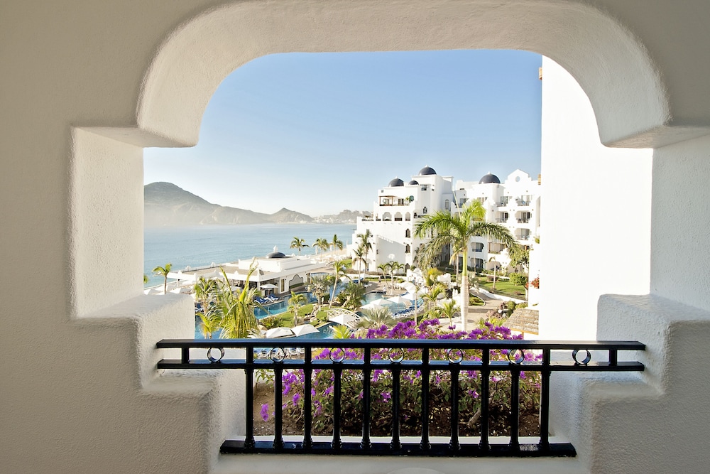 Pueblo Bonito Los Cabos Beach Resort 57/74