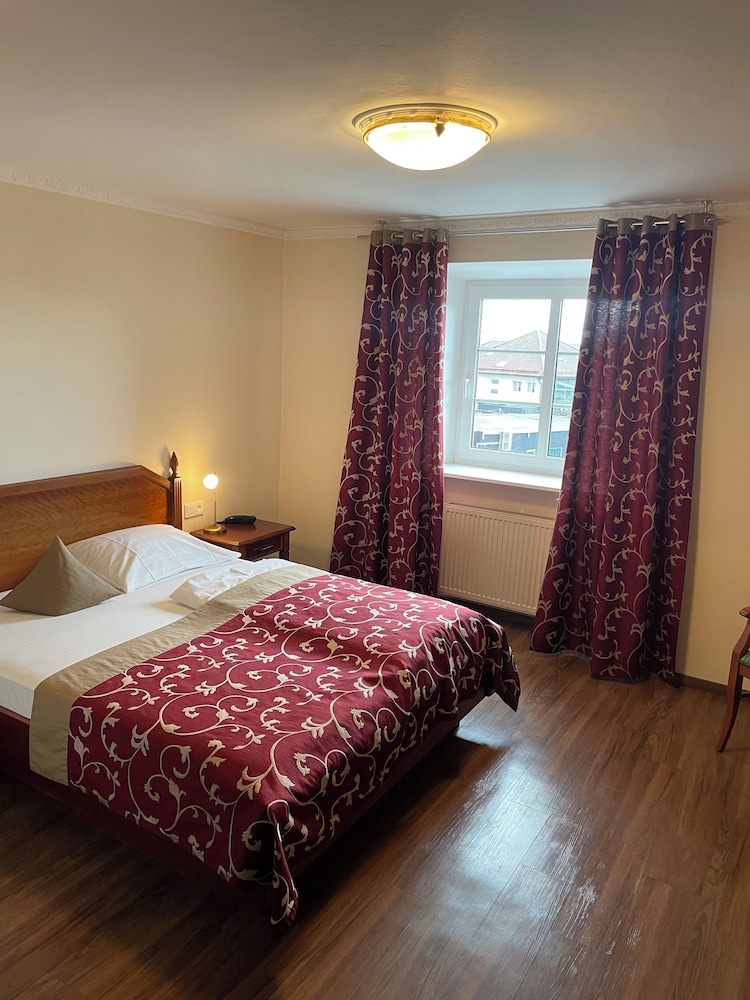 Donauhof Hotel 27/58