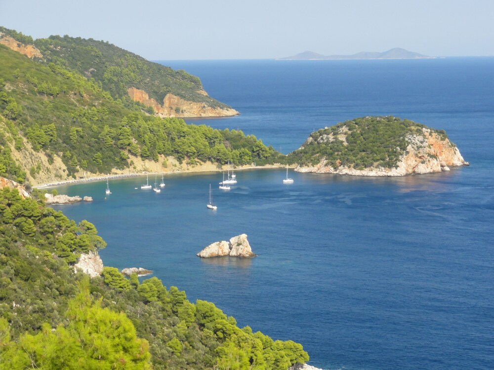 Stafylos Suites Boutique Hotel 36/50