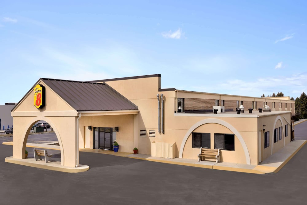 Super 8 By Wyndham Chambersburg I-81 5/43