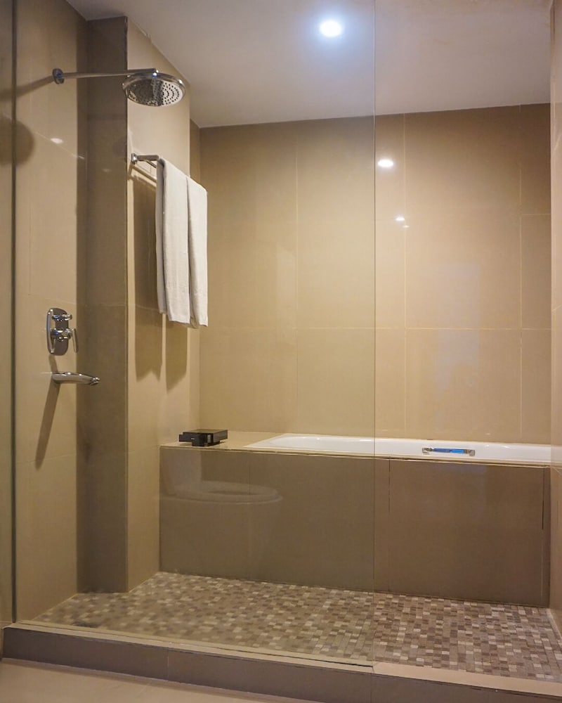 Hotel Dafam Pekanbaru Riau 50/50