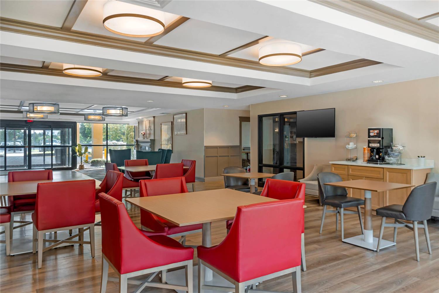 Comfort Inn and Suites Mt. Holly Westampton 10/14