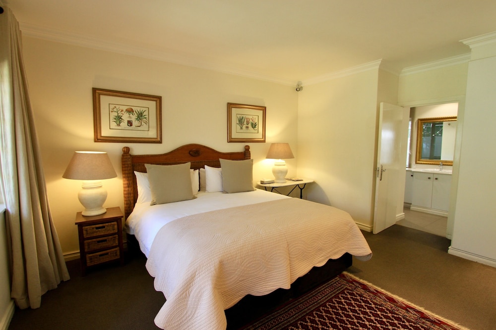 Melrose Place Guest Lodge and Conferencing 12/50