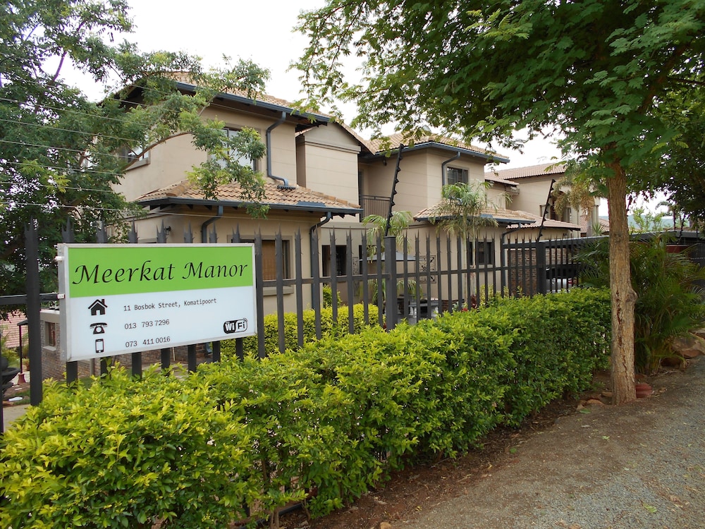 Meerkat Manor 44/50