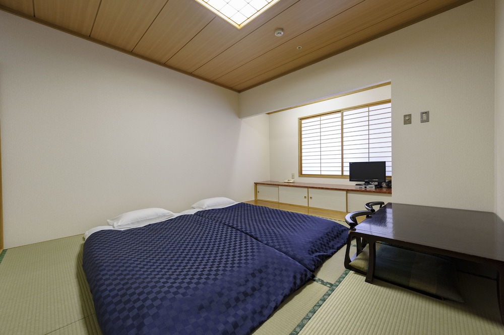 Court Hotel Asahikawa 12/55