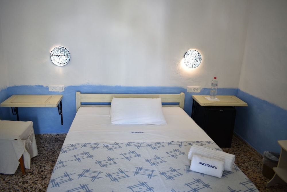 Andriani's Guest House 33/50