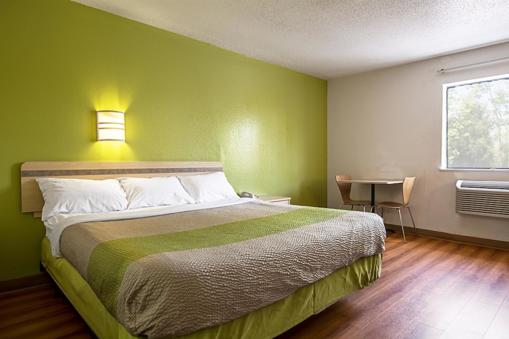 Motel6 Shepherdsville Ky Louisville South 26/49