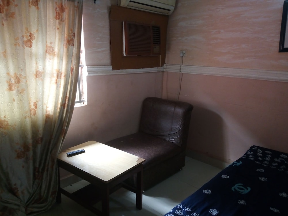 Maitama Guest House 14/26