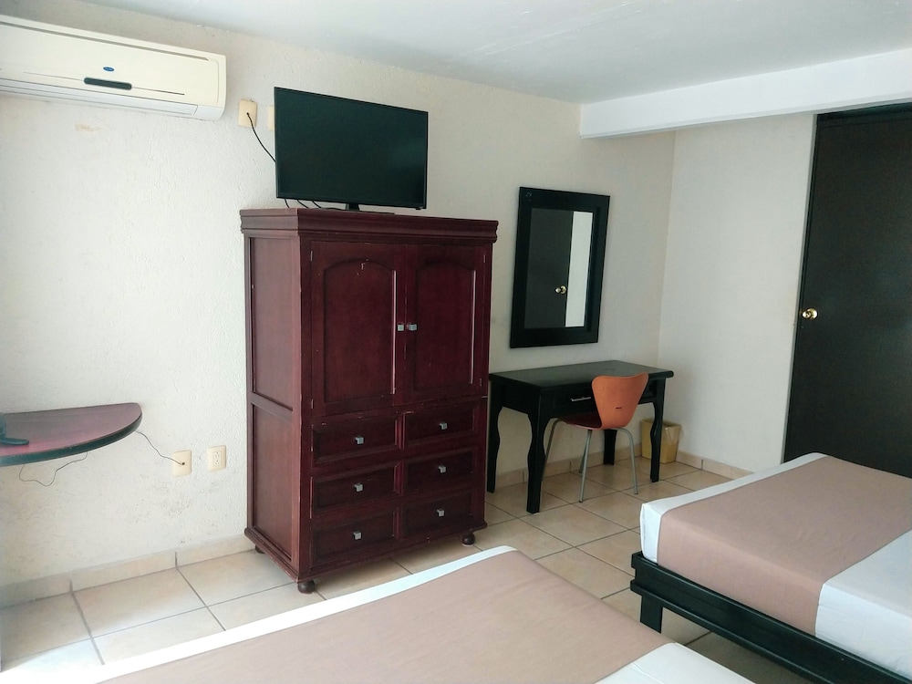 Hotel Guiva Huatulco 11/17