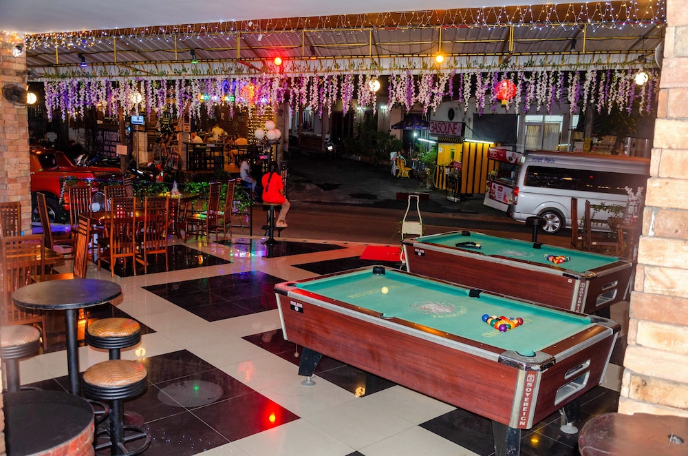 Diva Patong Hotel 46/50