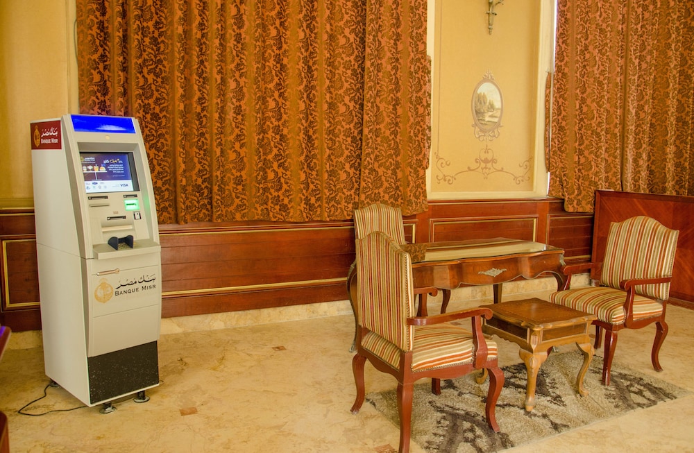 AraCan Grand Pyramids Hotel 40/48