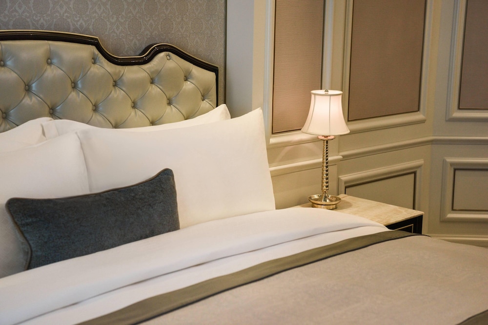 The St. Regis Zhuhai 8/53