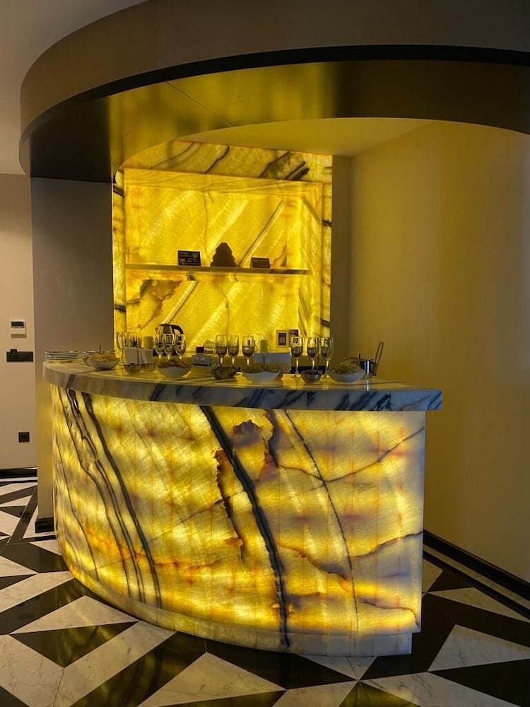 Charisma de Luxe Hotel 6/50