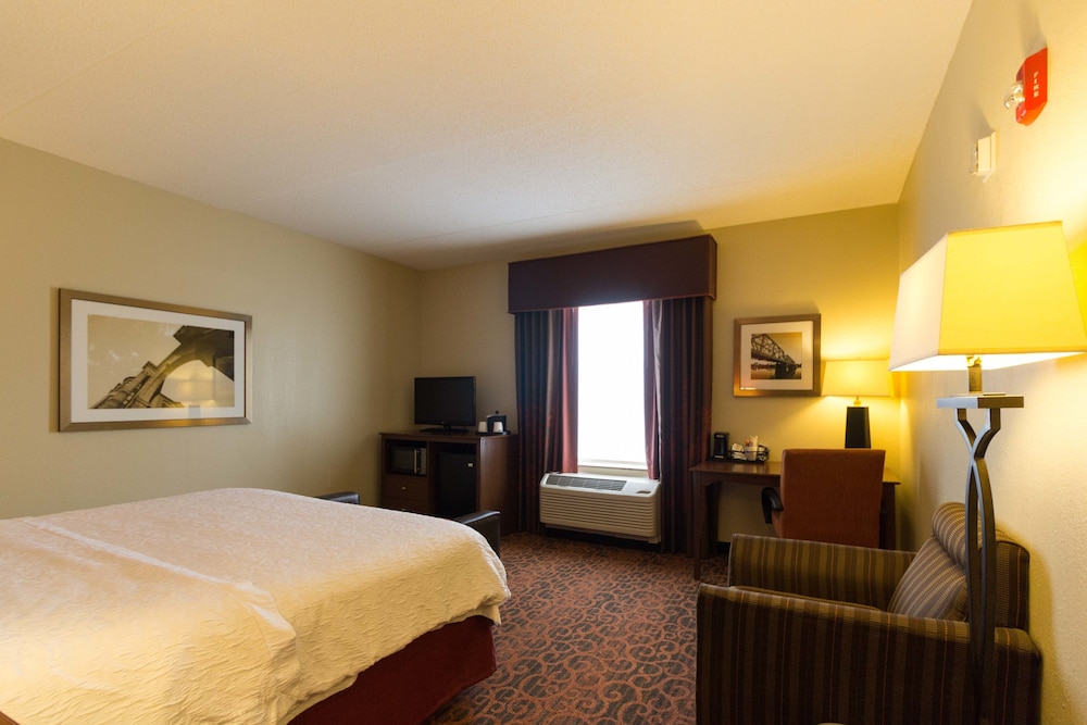 Hampton Inn Columbus South 10/45