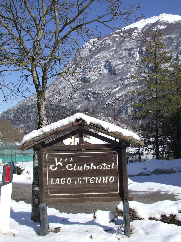 Clubhotel Lago Di Tenno 2/48