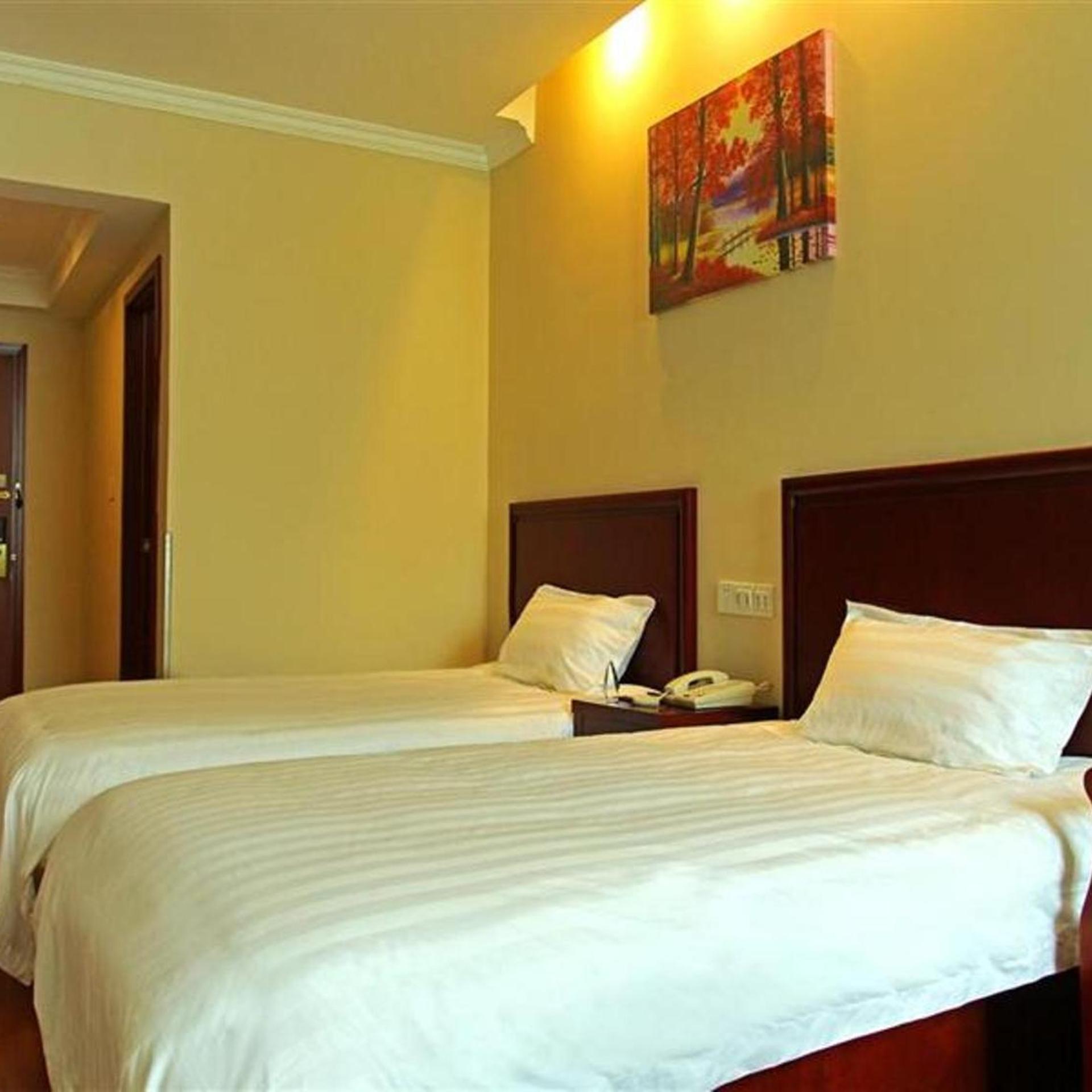 GREENTREE INN QINGDAO WUYISHAN ROAD 2/20