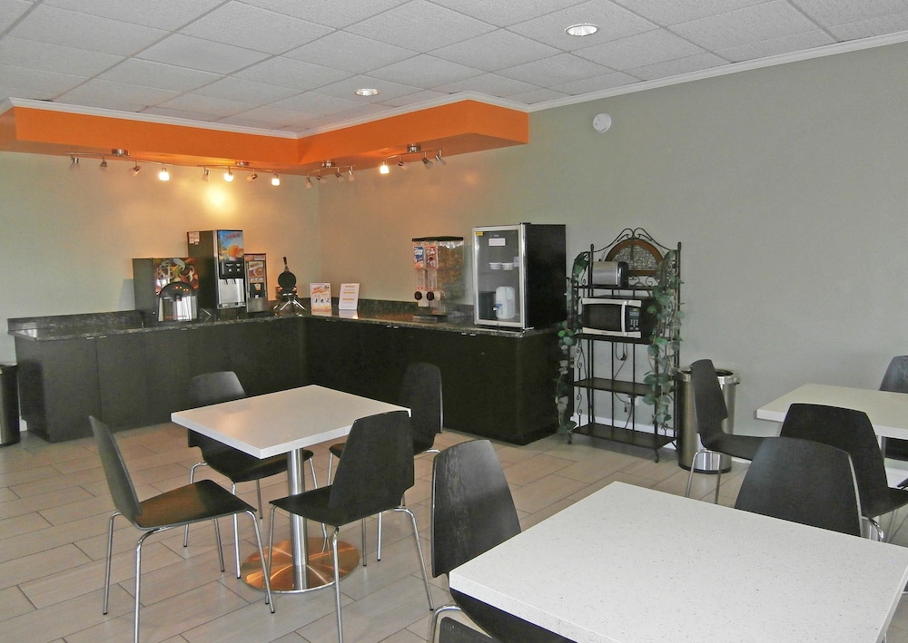 restaurant-cafeteria