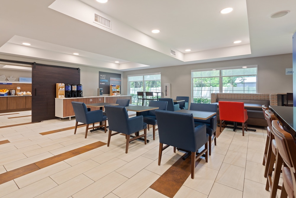 Holiday Inn Express Jacksonville East 29/39