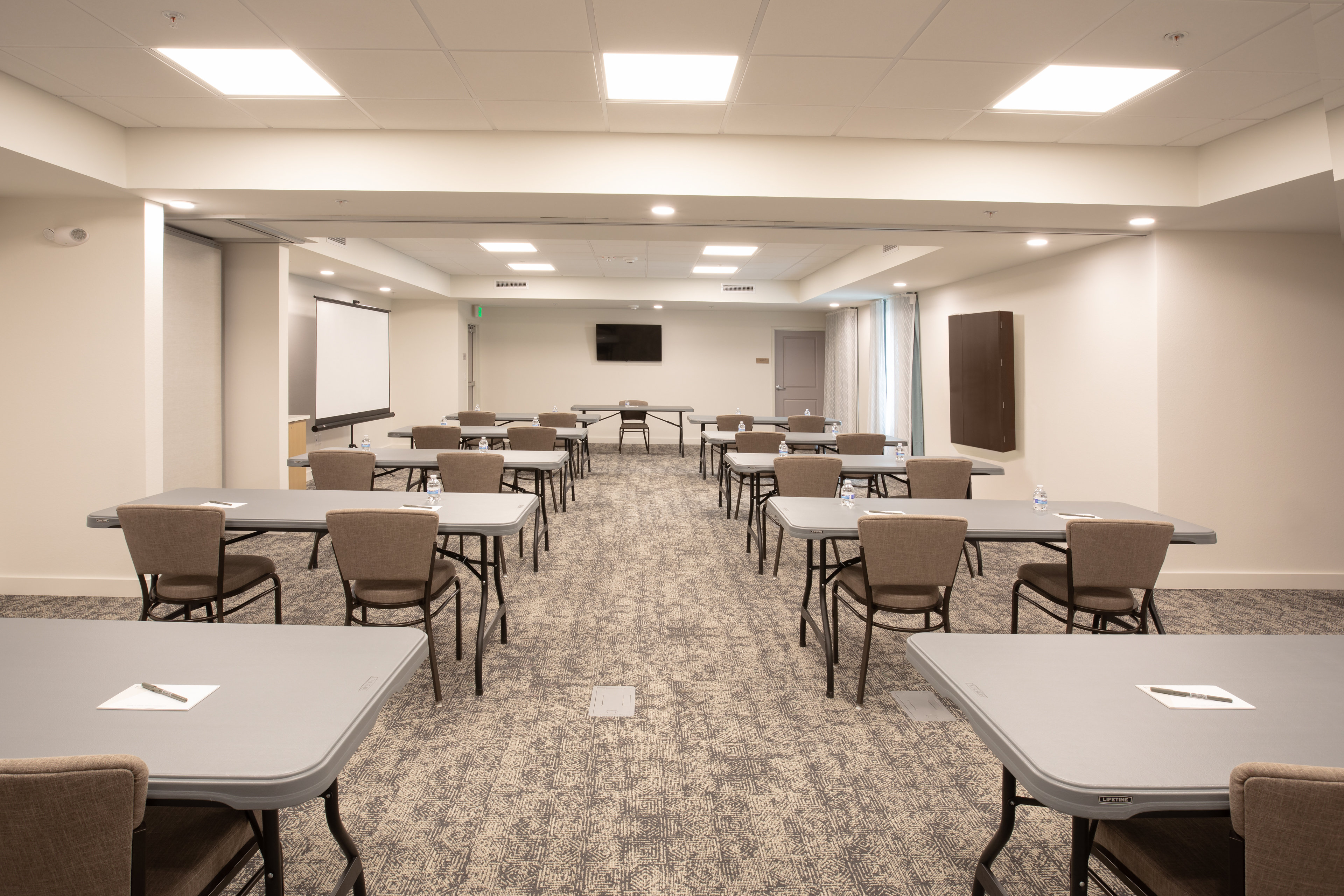Staybridge Suites Carson City - Tahoe Area 11/16