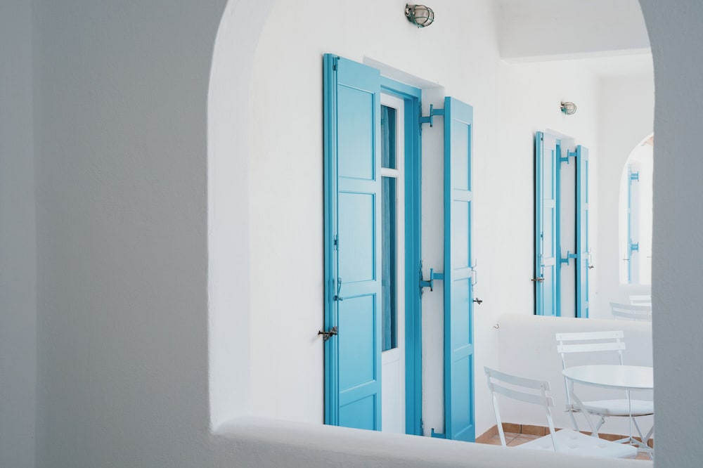 Paros Inn Hotel 49/50