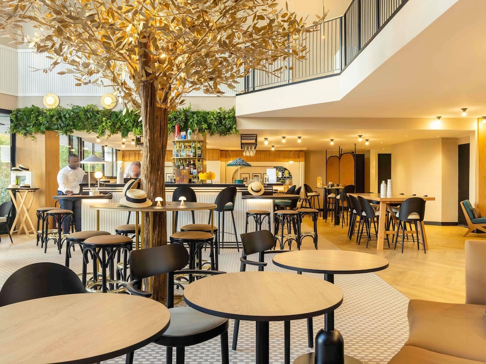 Novotel Paris Suresnes Longchamp 31/48