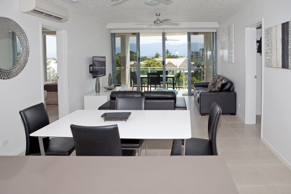 Vision Cairns Apartments 46/72