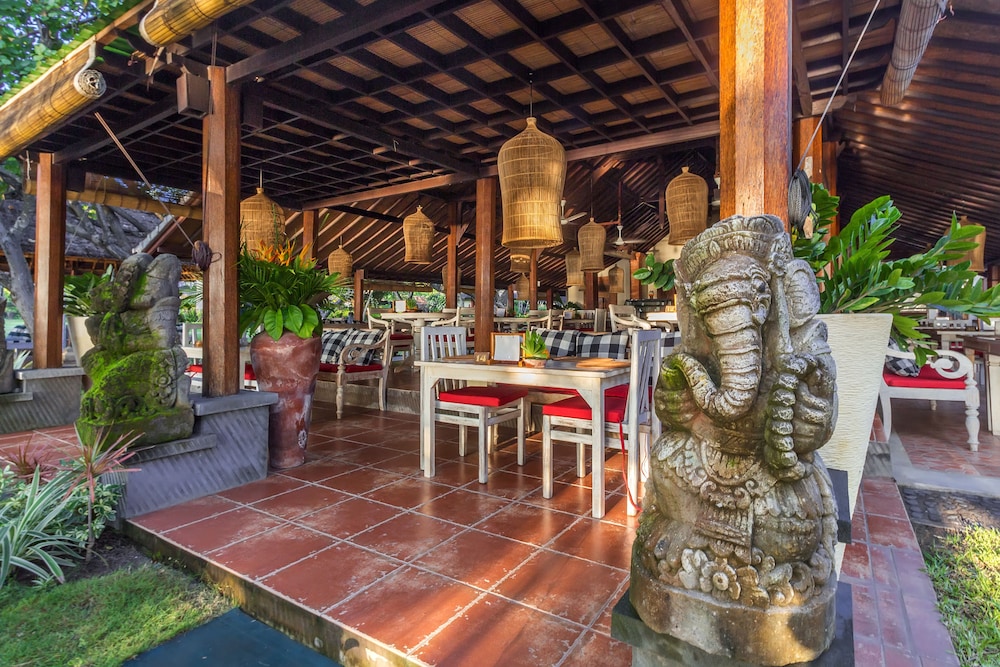 Taman Sari Bali Resort & Spa 5/50