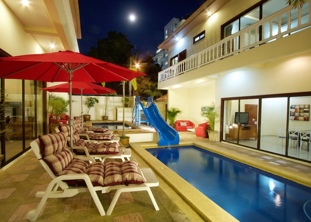 Avoca Pool Villas 42/50