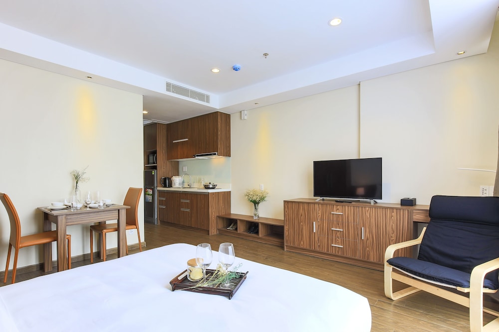 Aurora Serviced Apartments - Adults Only 25/39