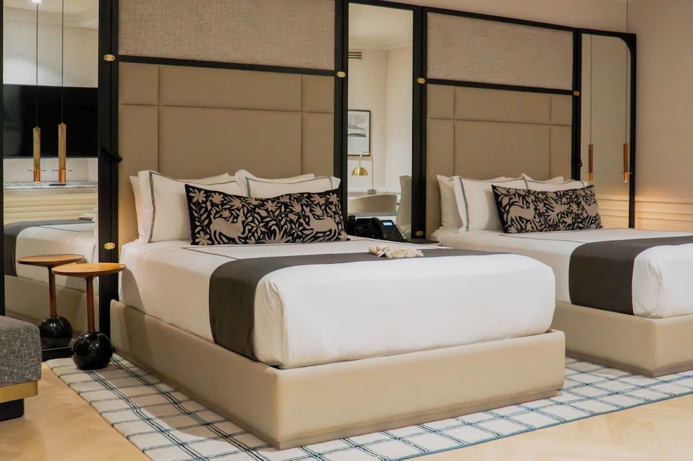 The Alest Hotel 19/45