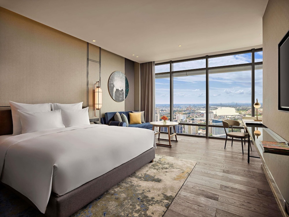 Pullman Hai Phong Grand Hotel 6/50