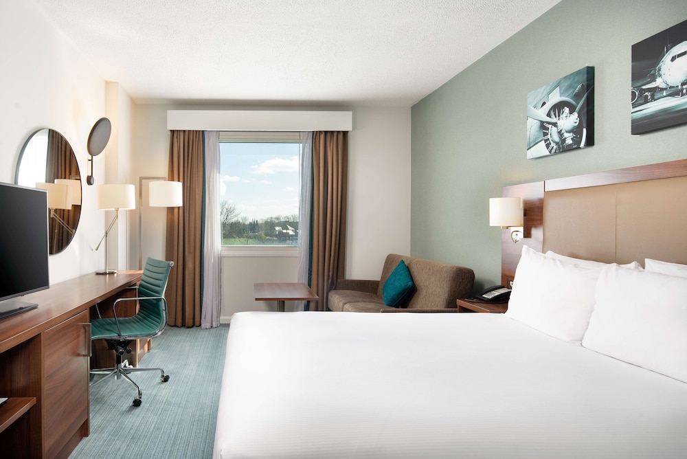 Hilton Garden Inn London Heathrow Airport 10/44