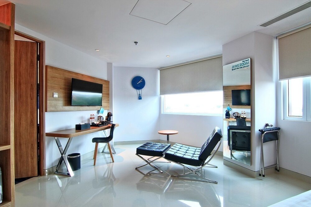 Mooz Hotel Surabaya - Jemursari 18/50