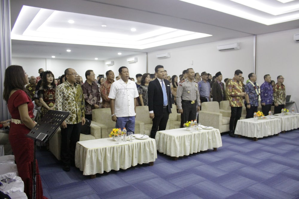 Front One Hotel Tulungagung 23/25