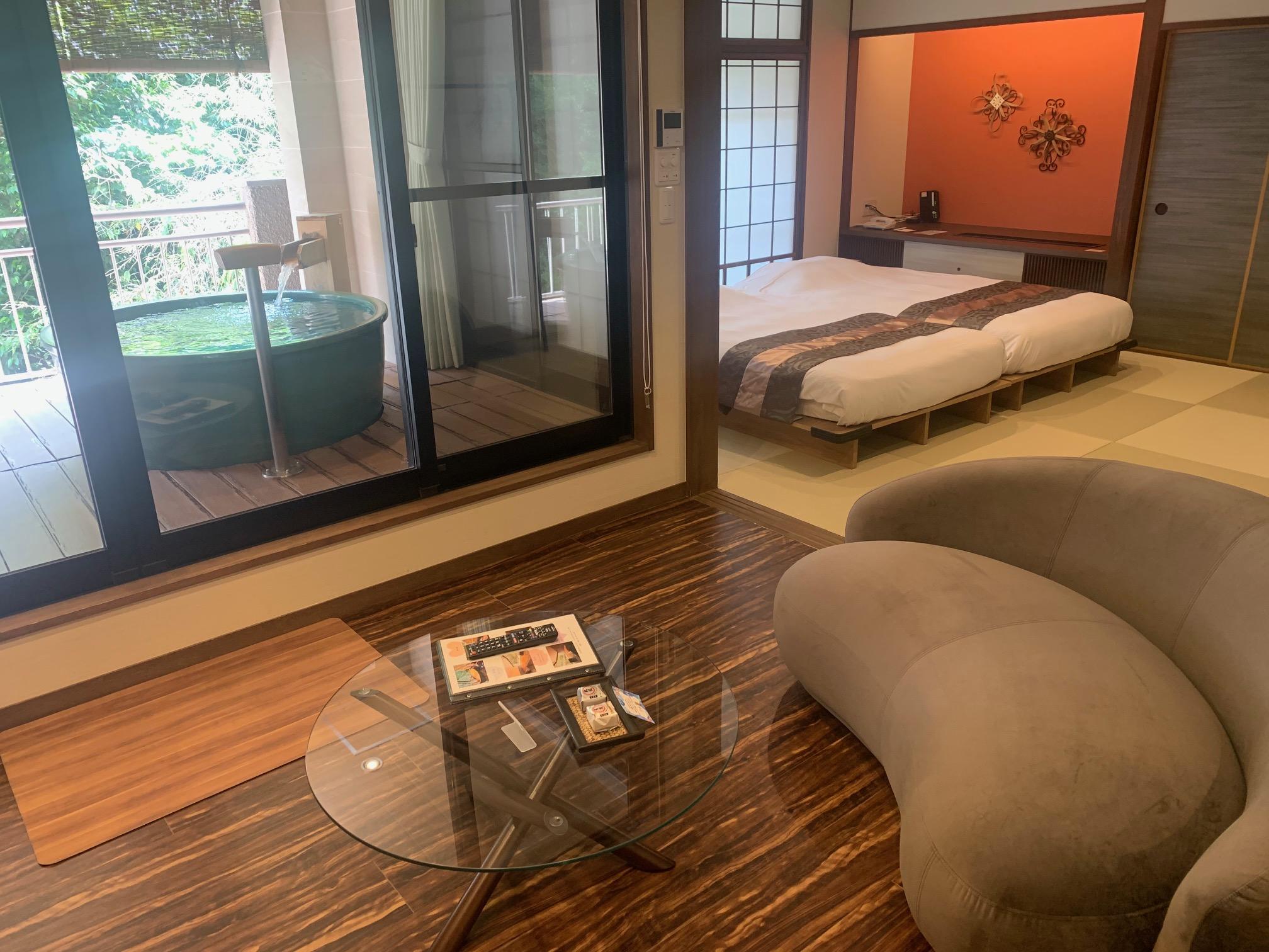 Platinum, Blue, Suite, Mountain View