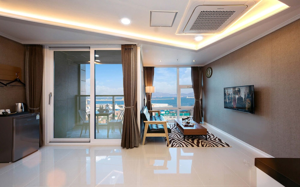 Yeosu Paradise Spa Pension 40/50