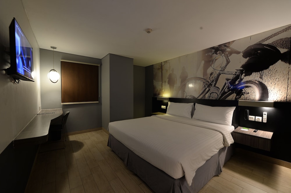 Horu Hotel Mangga Dua (formerly Hotel Neo Mangga Dua) 11/35