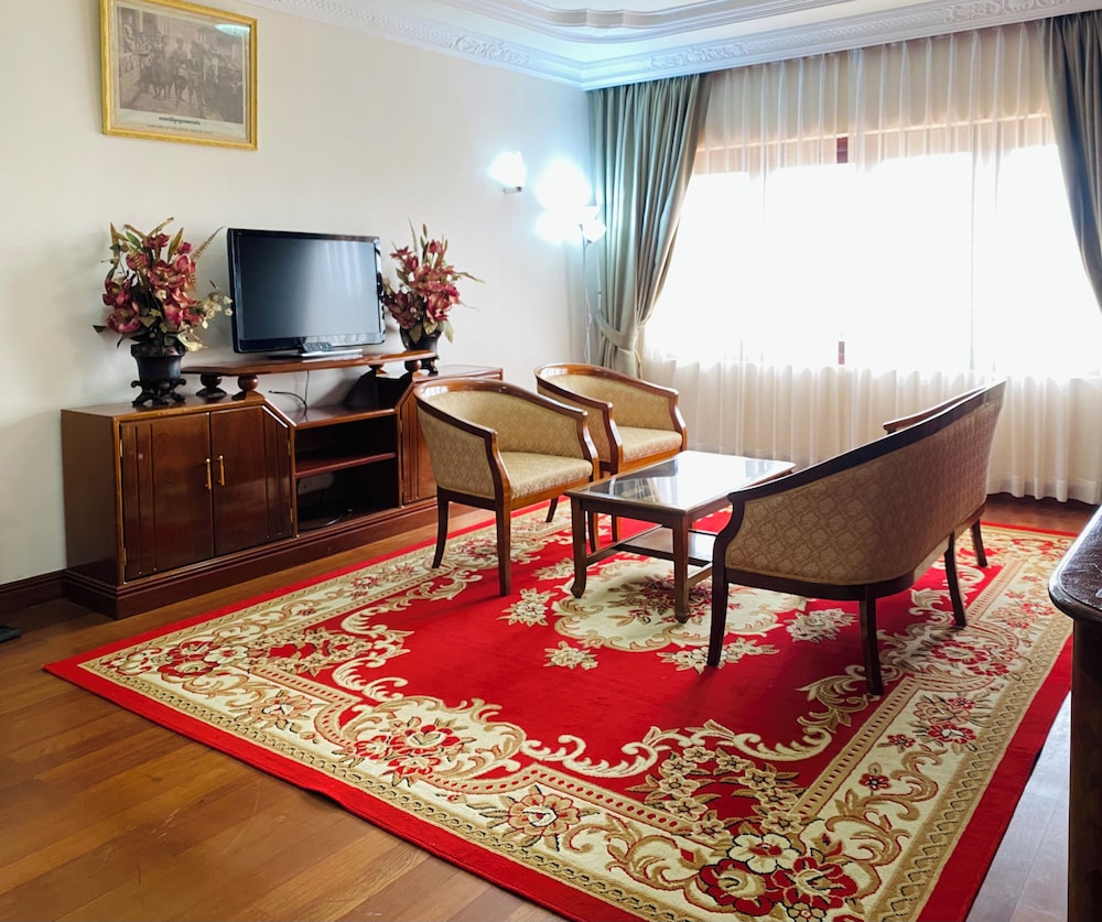 CITY ANGKOR HOTEL 43/67