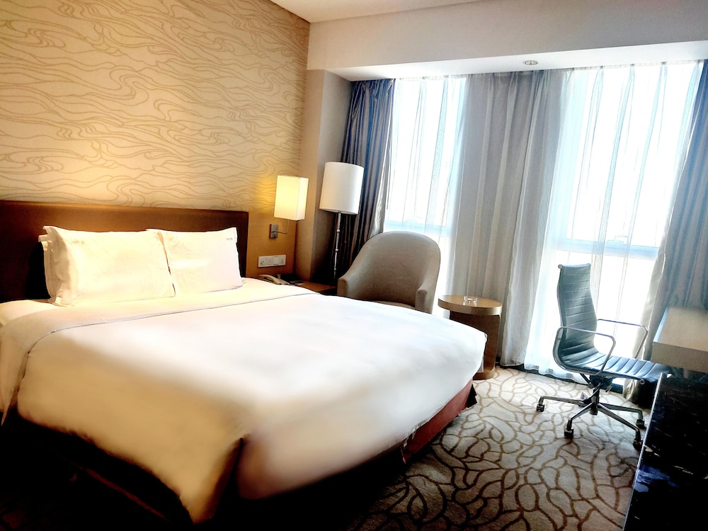 Room at RADISSON HOTEL TIANJIN AQUA CITY, TIANJIN