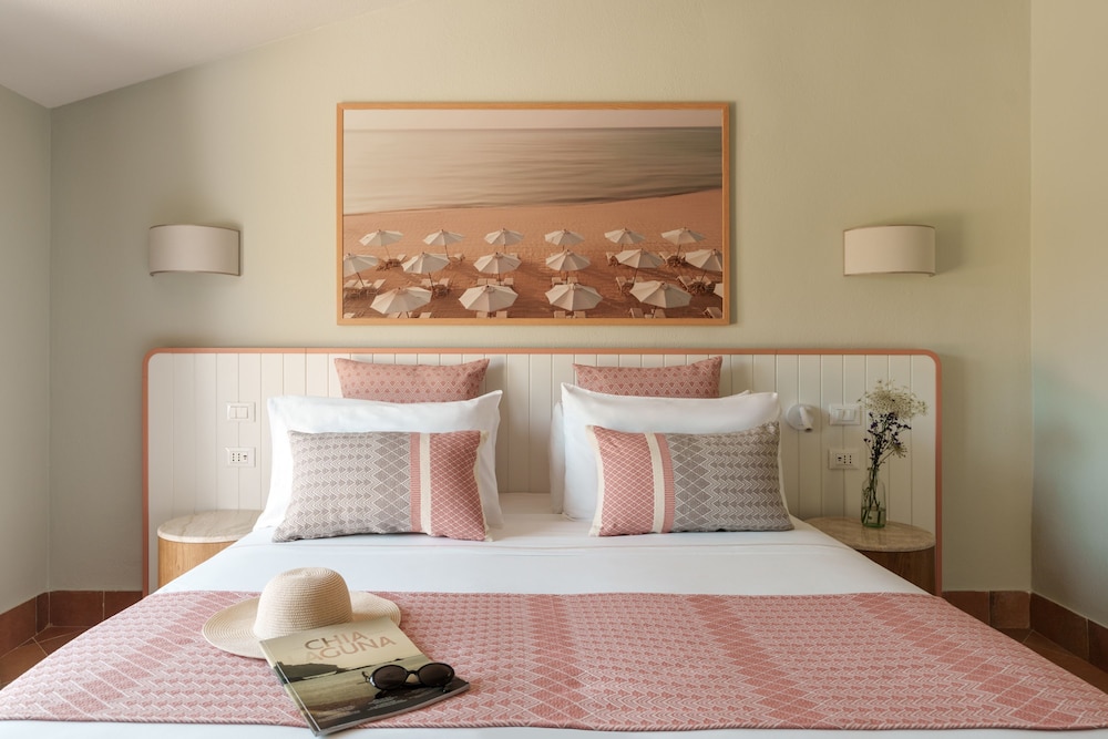 غرفة كلاسيكية عائلية بسرير مزدوج، Chia Laguna - Hotel Village 9/10
