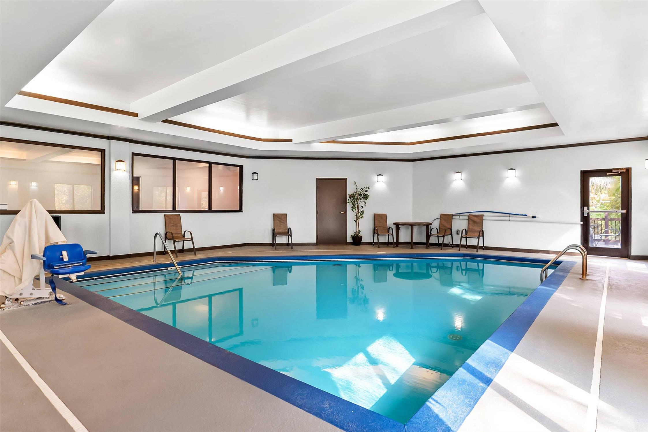 Comfort Suites Simpsonville 16/39