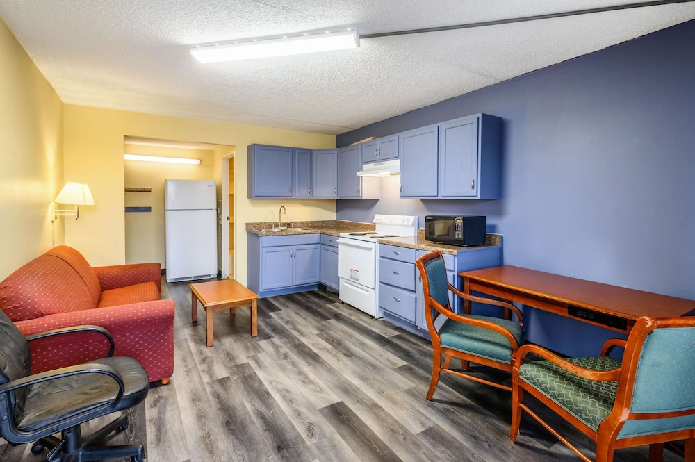 Quality Inn New Orleans I-10 East 12/25