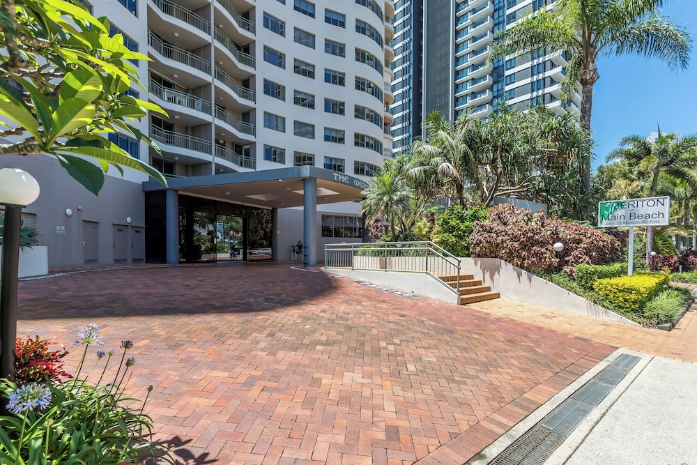 The Meriton On Main Beach 42/50